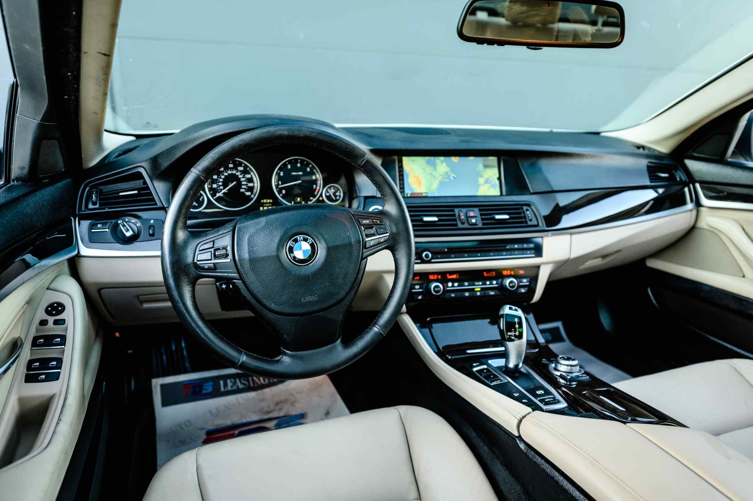 BMW Seria 5 F10 528i X-Drive