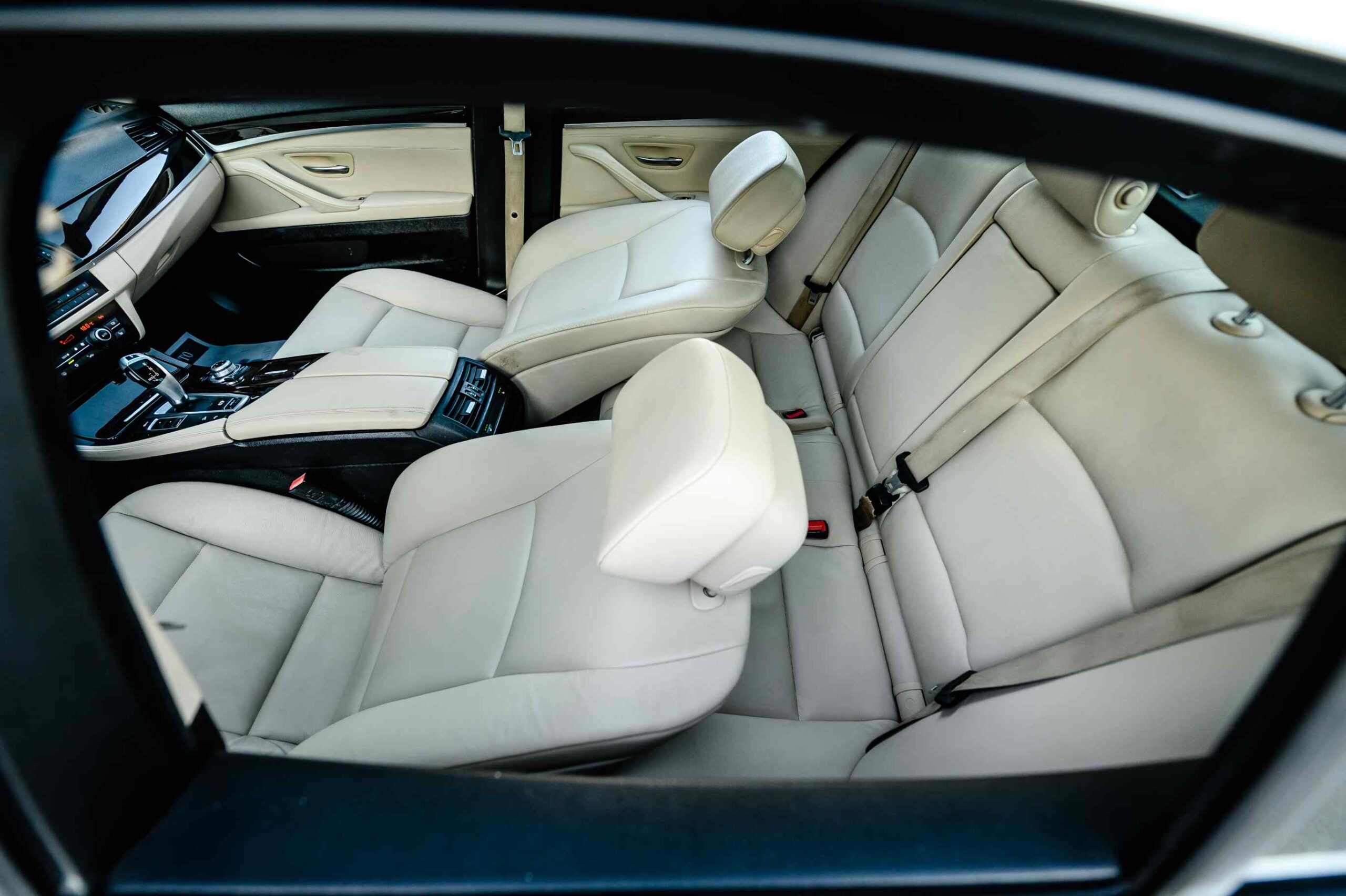 BMW Seria 5 F10 528i X-Drive