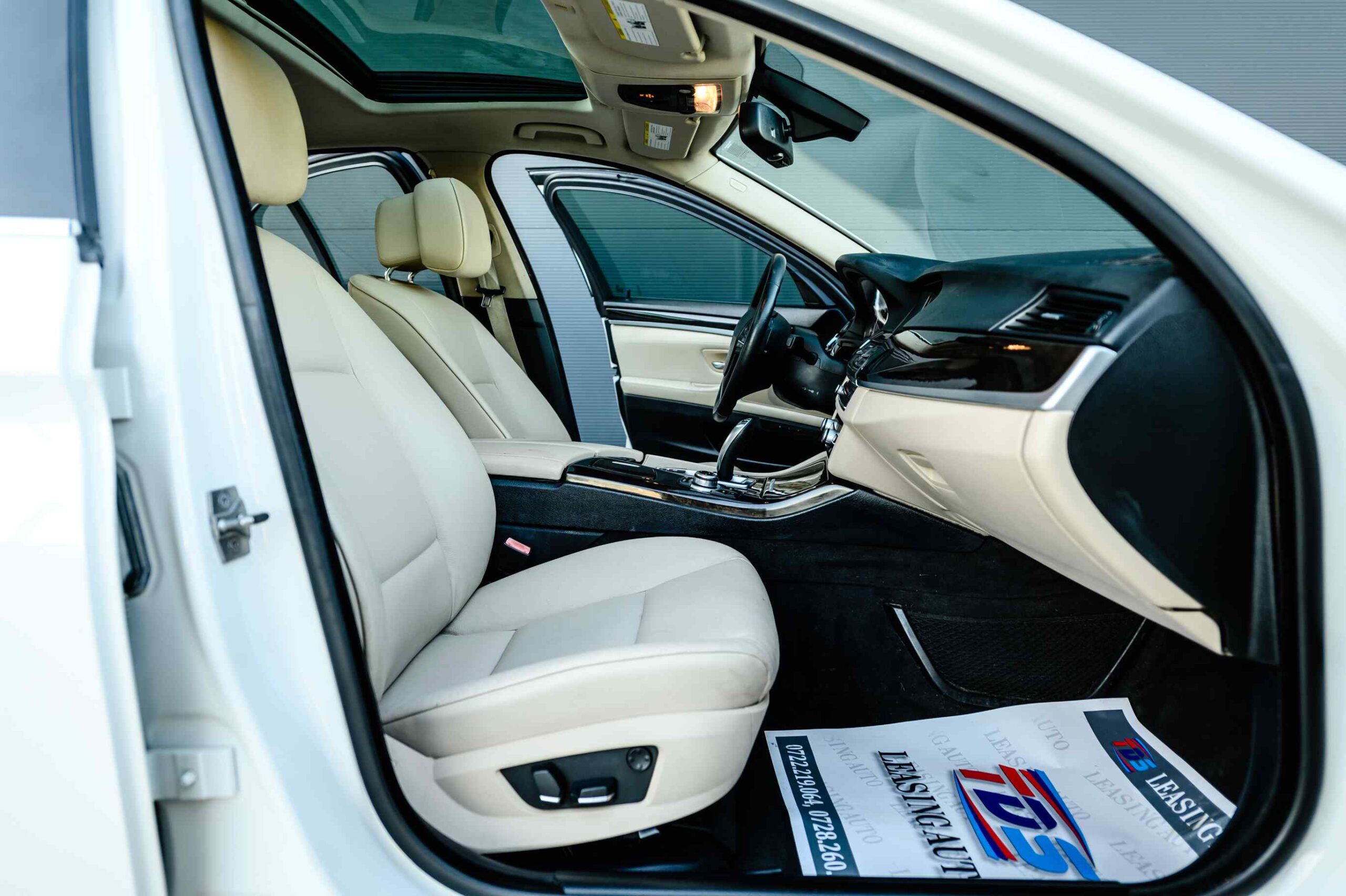 BMW Seria 5 F10 528i X-Drive