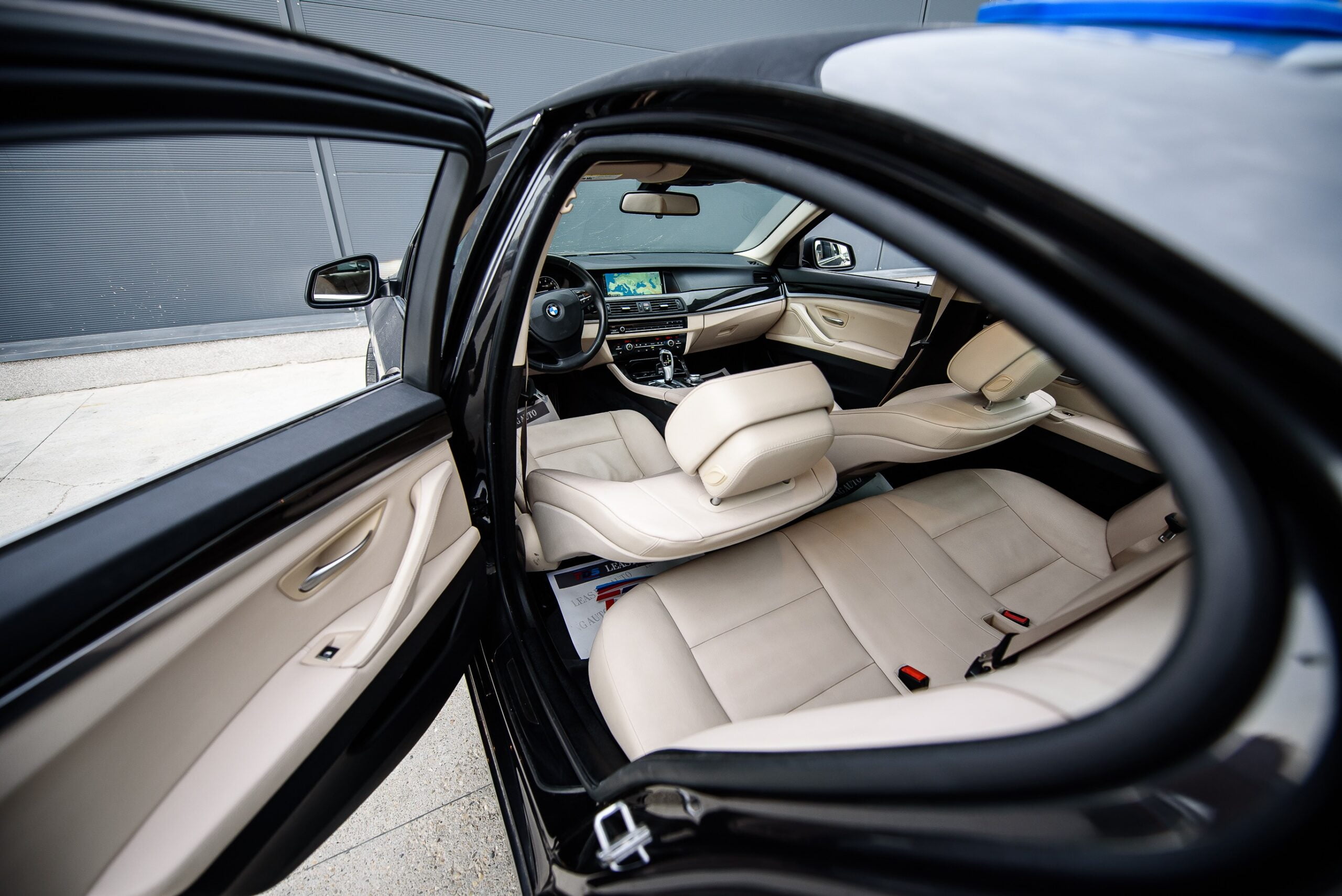 BMW Seria 5 F10 528i