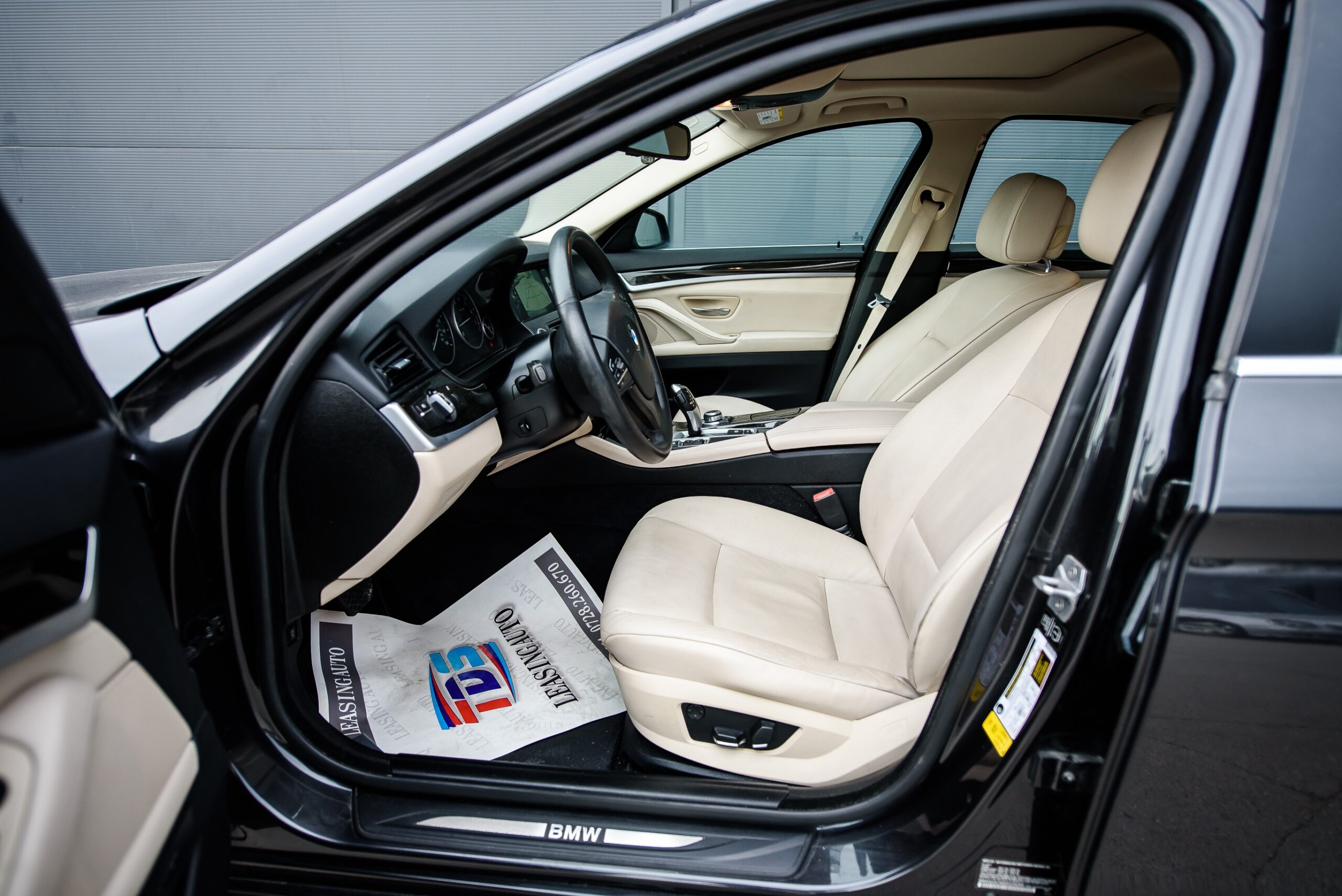 BMW Seria 5 F10 528i