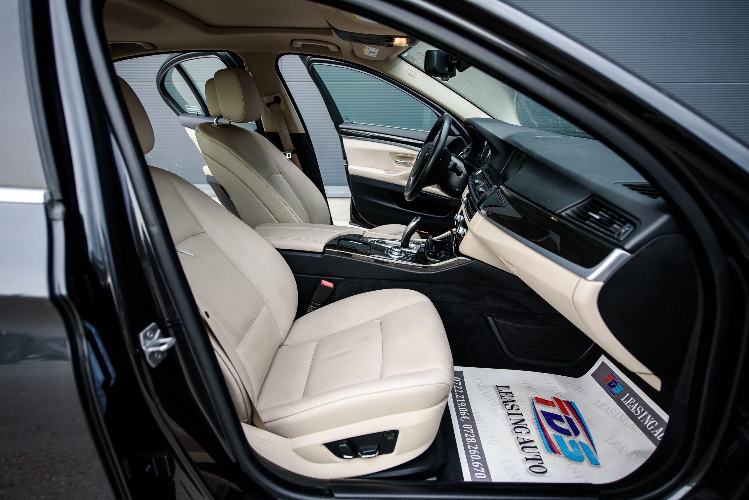 BMW Seria 5 F10 528i