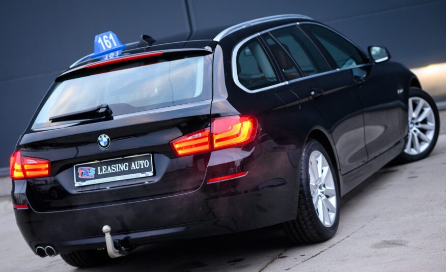 BMW Seria 5 F10 525d X-Drive Touring
