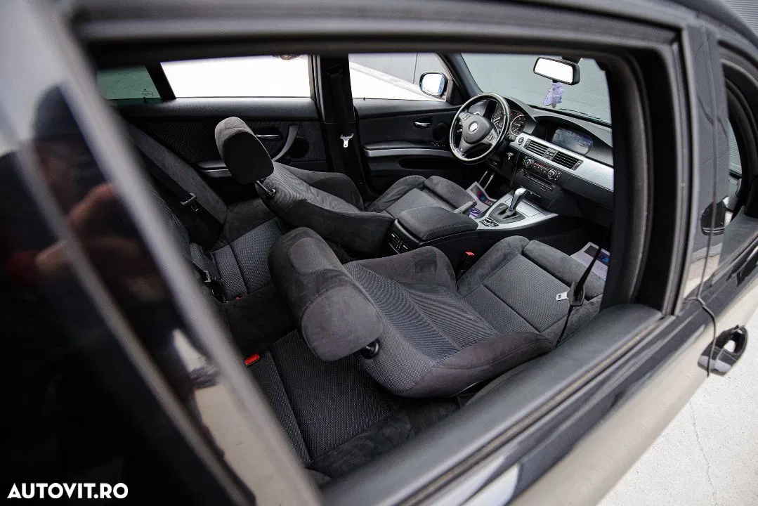 BMW Seria 3 320d X-Drive Touring