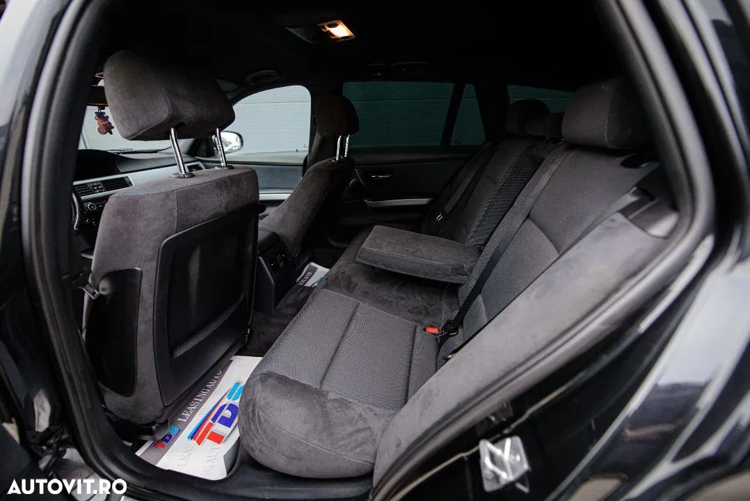 BMW Seria 3 320d X-Drive Touring