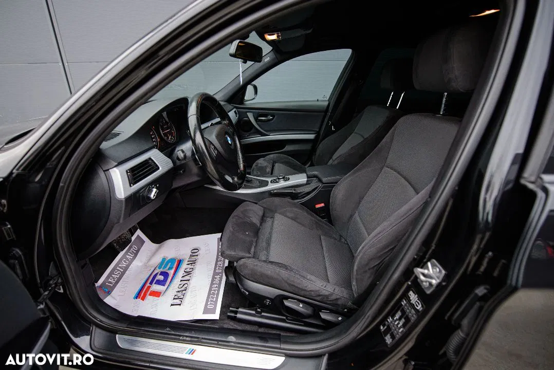 BMW Seria 3 320d X-Drive Touring