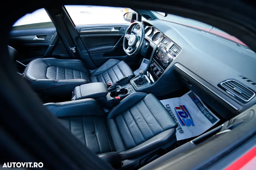 Volkswagen Golf GTI (BlueMotion Technology)