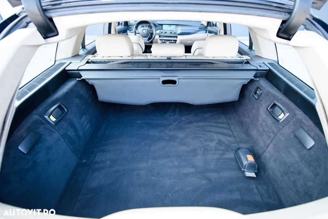 BMW Seria 5 F10 520d Touring