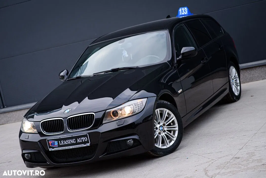 BMW Seria 3 320d X-Drive Touring