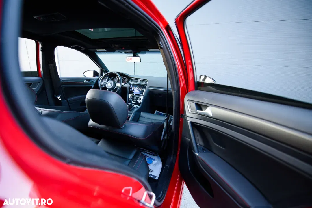 Volkswagen Golf GTI (BlueMotion Technology)