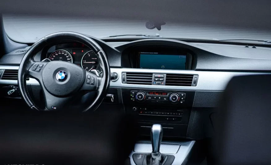 BMW Seria 3 320d X-Drive Touring