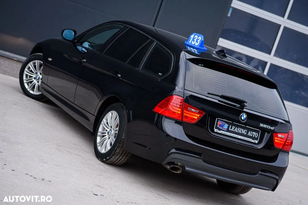 BMW Seria 3 320d X-Drive Touring