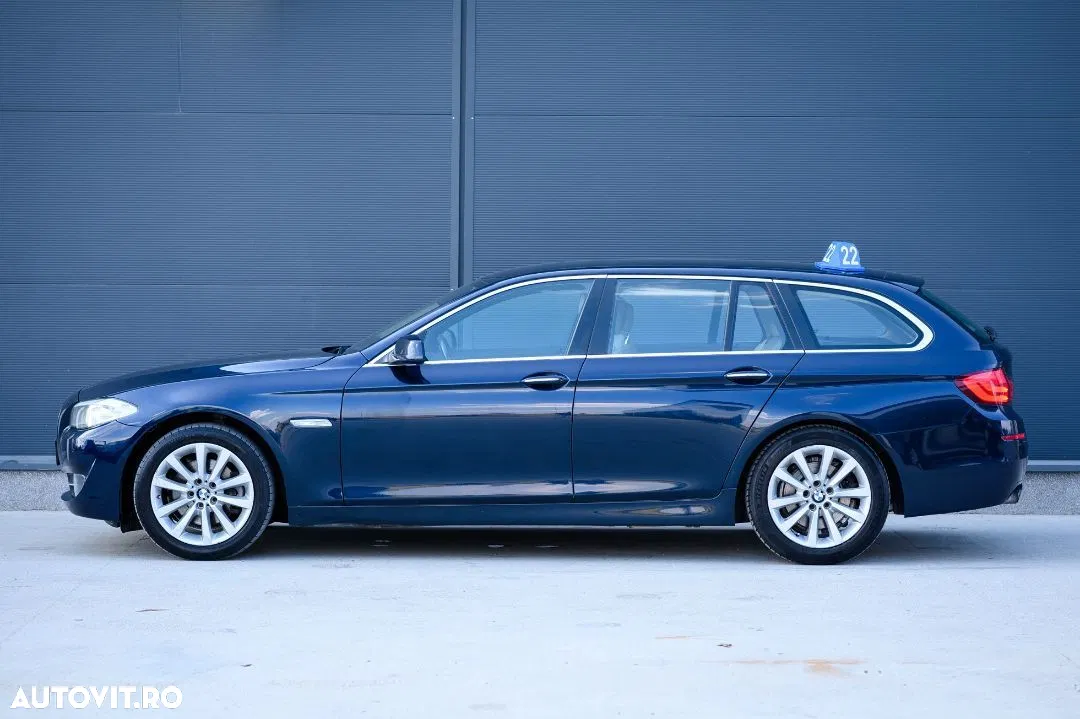 BMW Seria 5 F10 520d Touring
