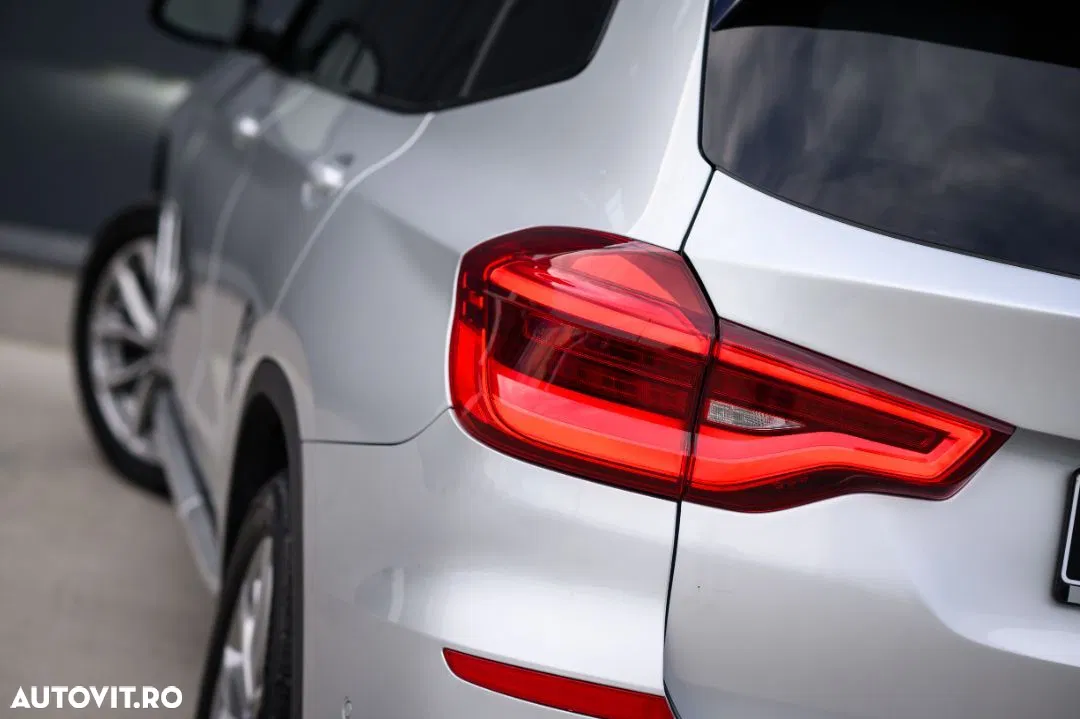 BMW X3 X-Drive 30i